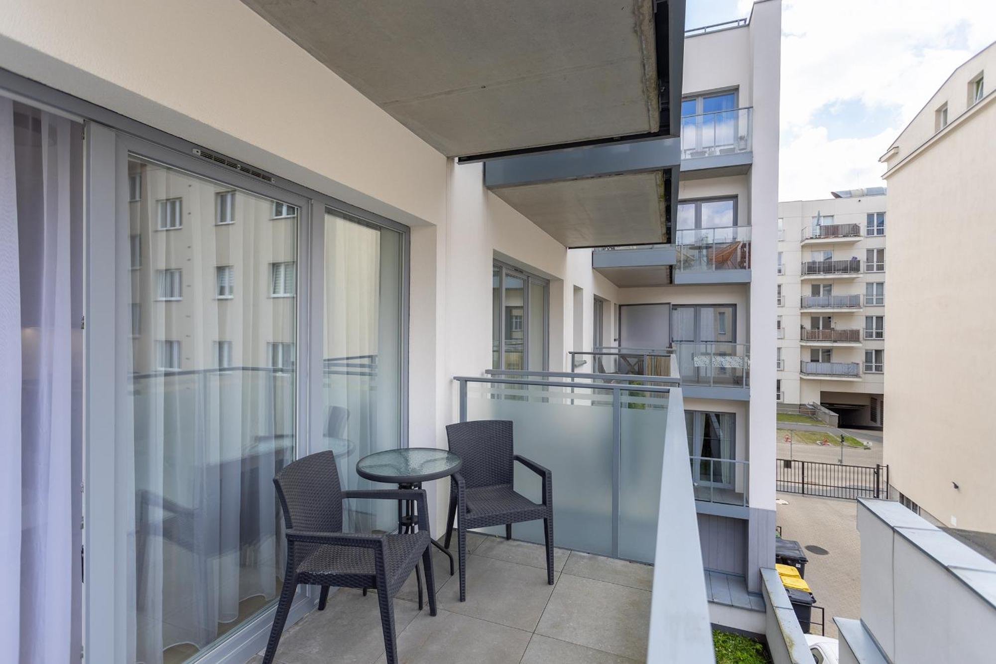 Nowoczesne I Eleganckie Apartamenty Very Berry W Poznaniu By Noclegi Renters Dış mekan fotoğraf