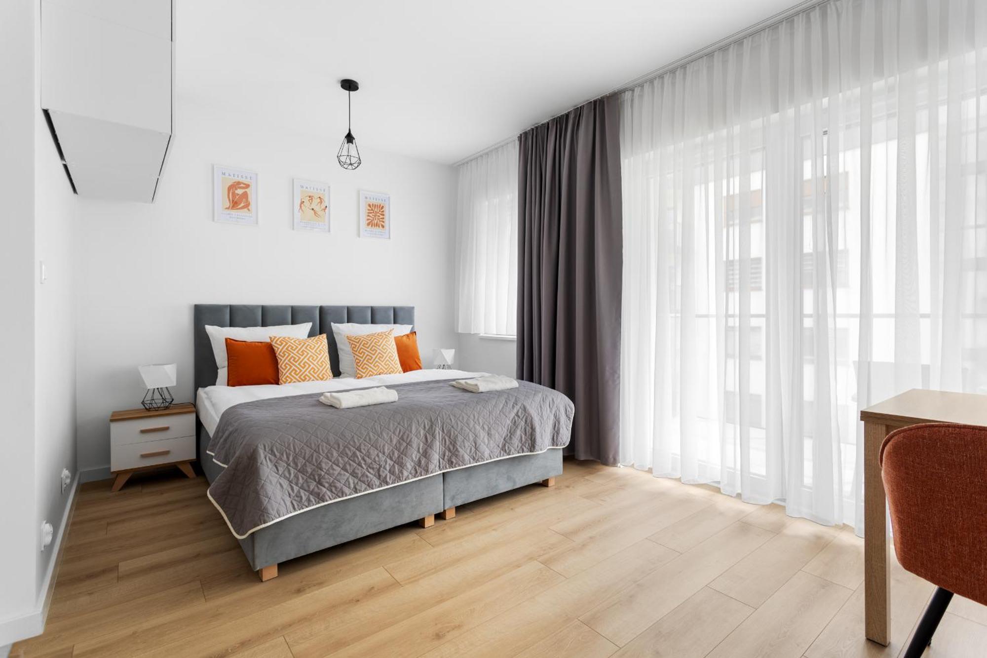 Nowoczesne I Eleganckie Apartamenty Very Berry W Poznaniu By Noclegi Renters Dış mekan fotoğraf